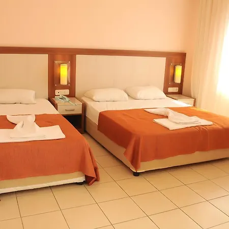 Aral Hotel Side 3*